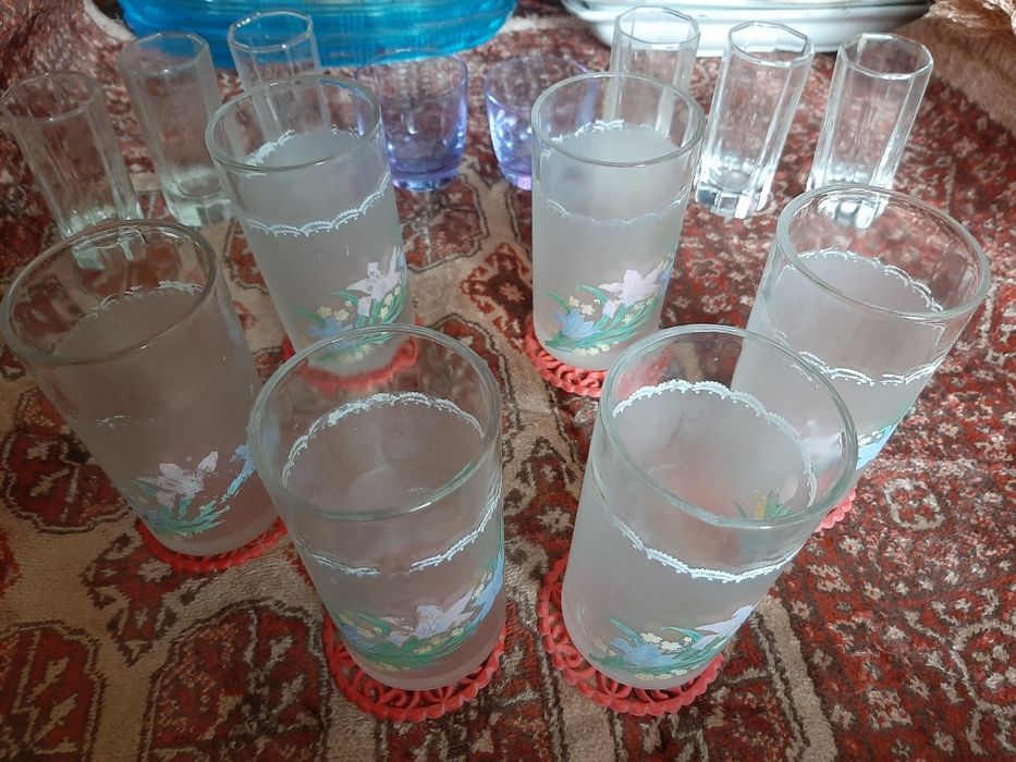 Продам посуду,рыбницы,стаканы и др.