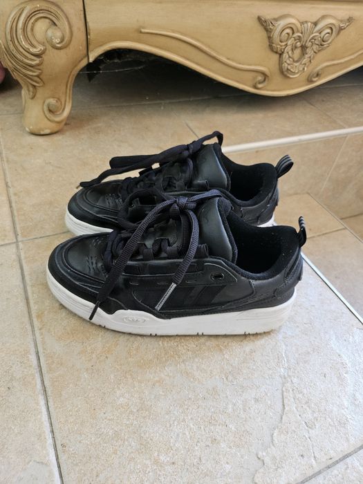 Маратонки Адидас