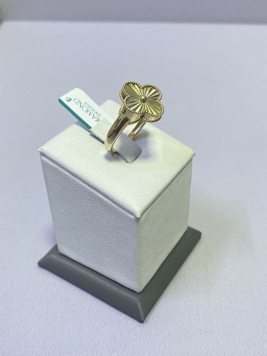 Кольцо Van cleef/РАССРОЧКА/СТ 30893