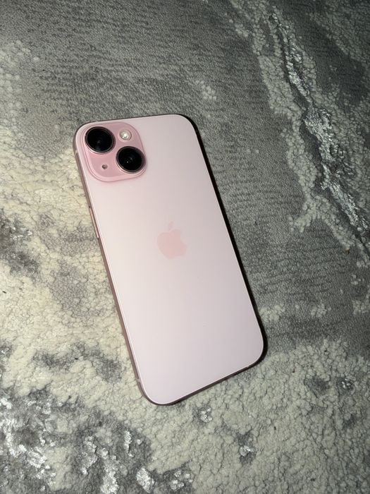 Iphone 15 - impecabil