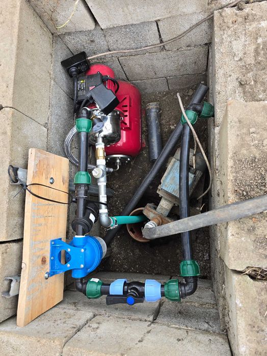 Хидрофорни системи -помпи с пресостат за дома и градината