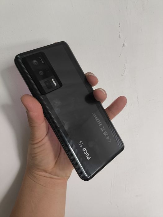 Poco F 5 Pro  5  G 12/512 обмен есть