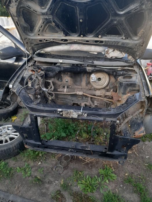 Продам гранту аварийная не на ходу