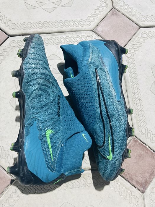 Футбольные бутси Nike 39