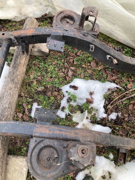 Șasiu nissan patrol y60 scurt