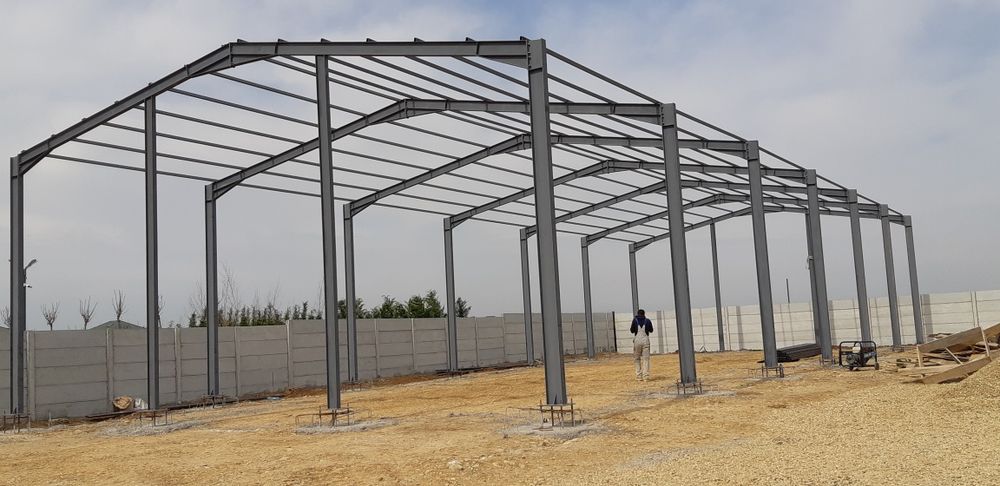 structura metalica de 12x30x5 confectionata din europrofile. stalpi de