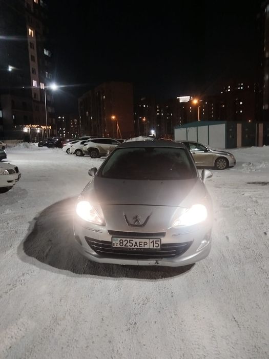 Продам срочно машину