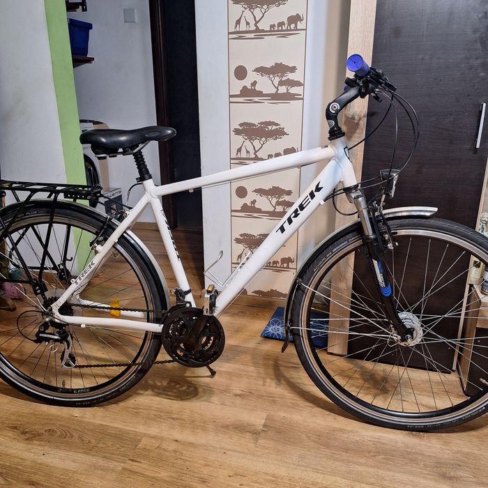 Bicicleta Trek pe 28