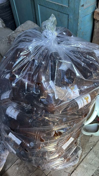 Баклашки даром отдам