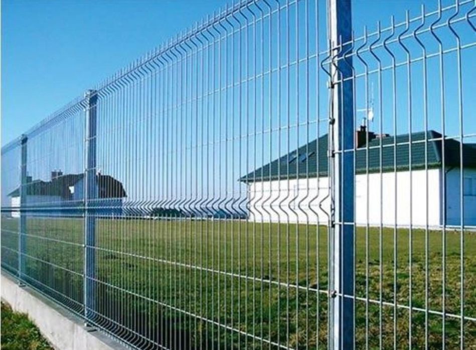 Vând garduri metalice la comanda