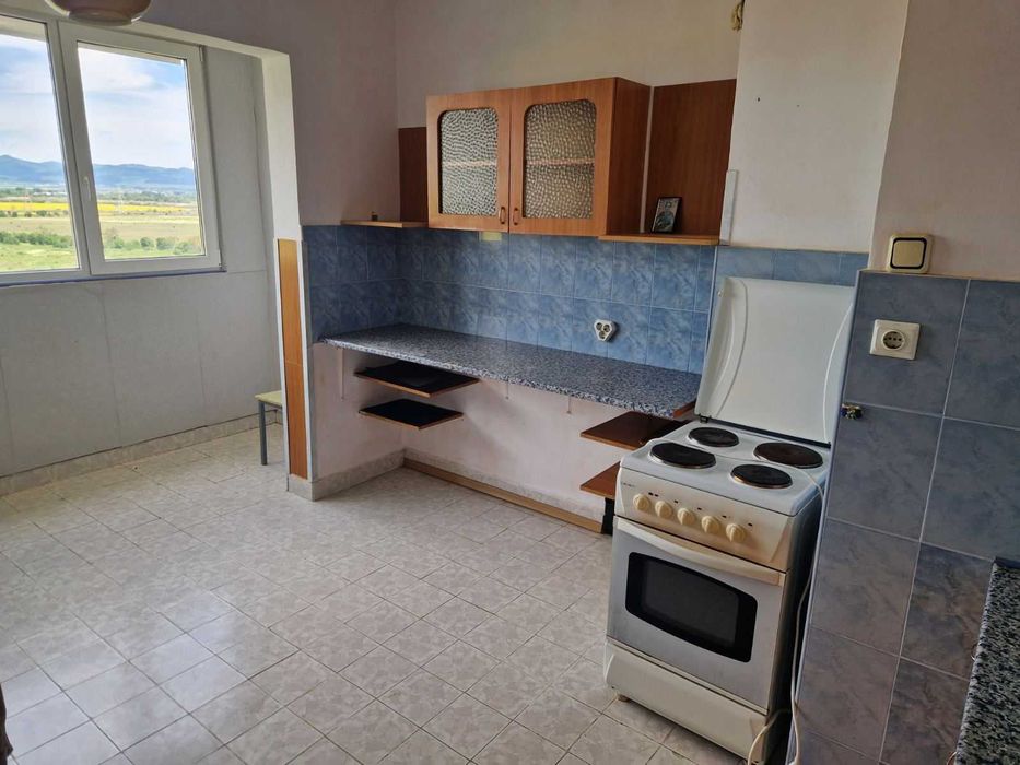 Тристаен апартамент Левски Г -165500евро