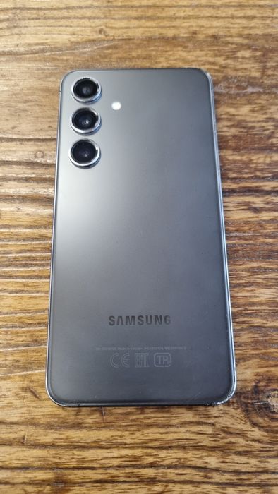 Samsung S24 8/256 ветнам
