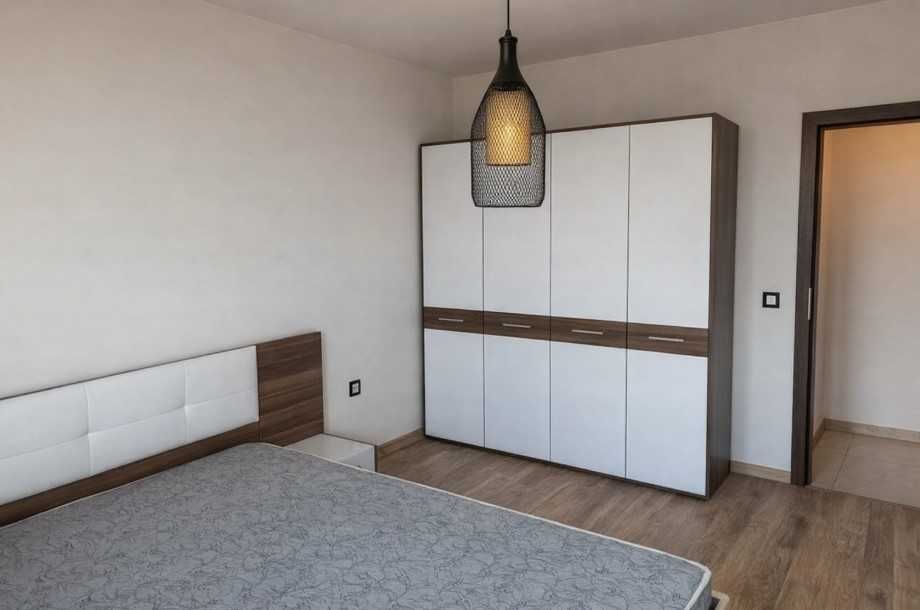 Дава се под наем Тристаен апартамент в София, Редута - 101 кв.м за 846.6 € - Снимка #3