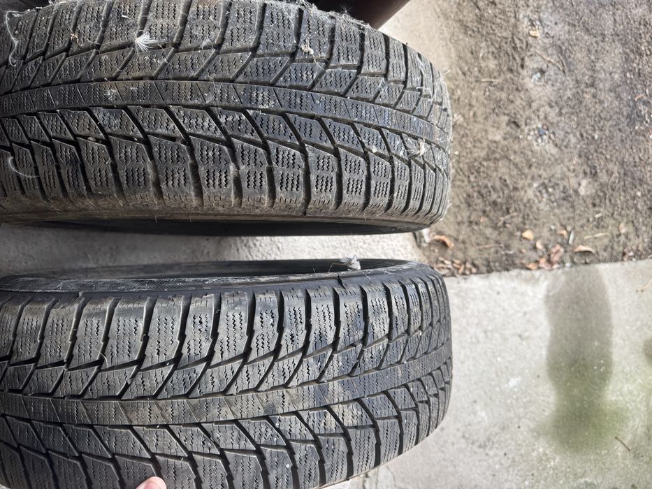 Продам шины зимние