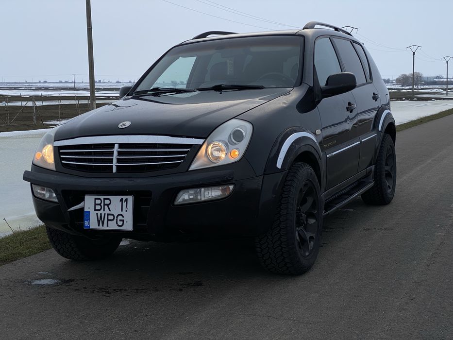 Vand rexton 2005 2.7diesel automata proprietar de 10 ani fiscal pe loc