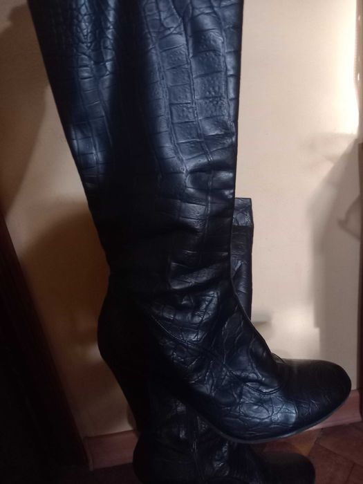 Елегантни ботуши