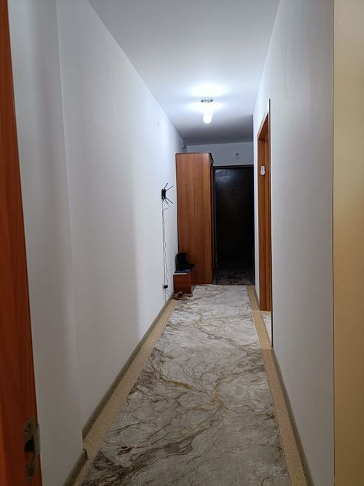 Продам 3-х конм. квартиру