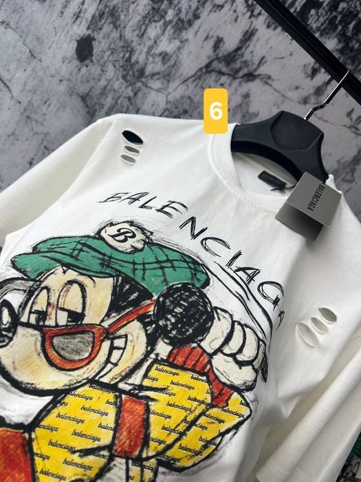 Tricouri unisex Mai multe detalii în descriere