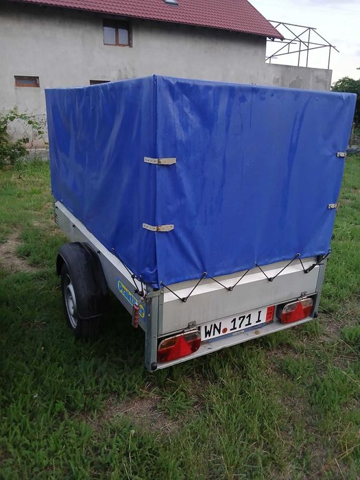 Remorcă 750 kg aproape nouă doar 3 utilizari