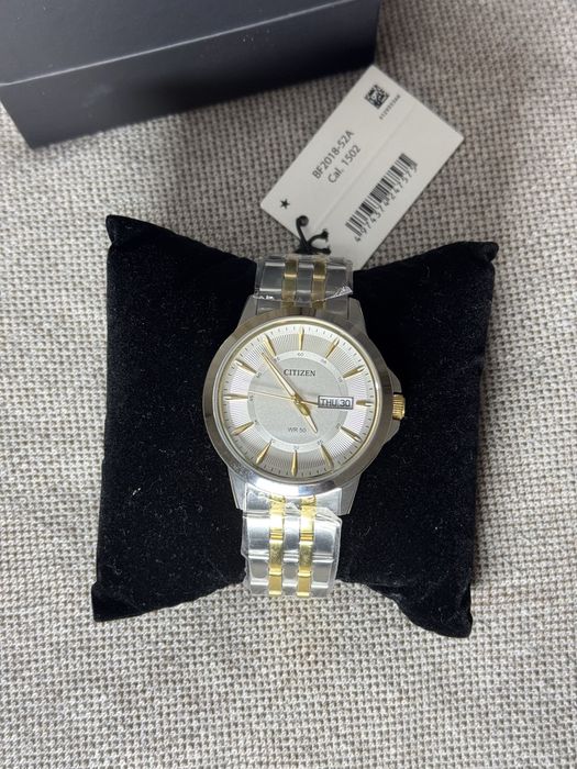 Наручные часы Citizen