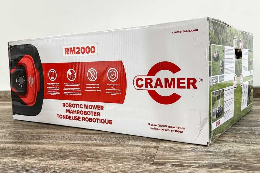 Pret Special- Roboți Tuns Gazon/iarba CRAMER Premium – RM1000 & RM2000 –