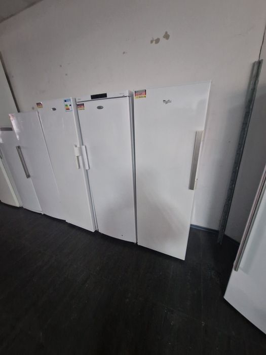 Фризер Whirlpool A++ No Frost