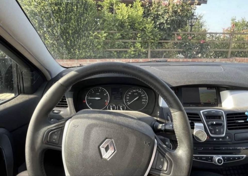 Renault laguna 3 2.0 150 cai automata