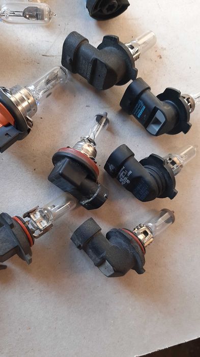 Халогенни крушки за  фарове за мъгла