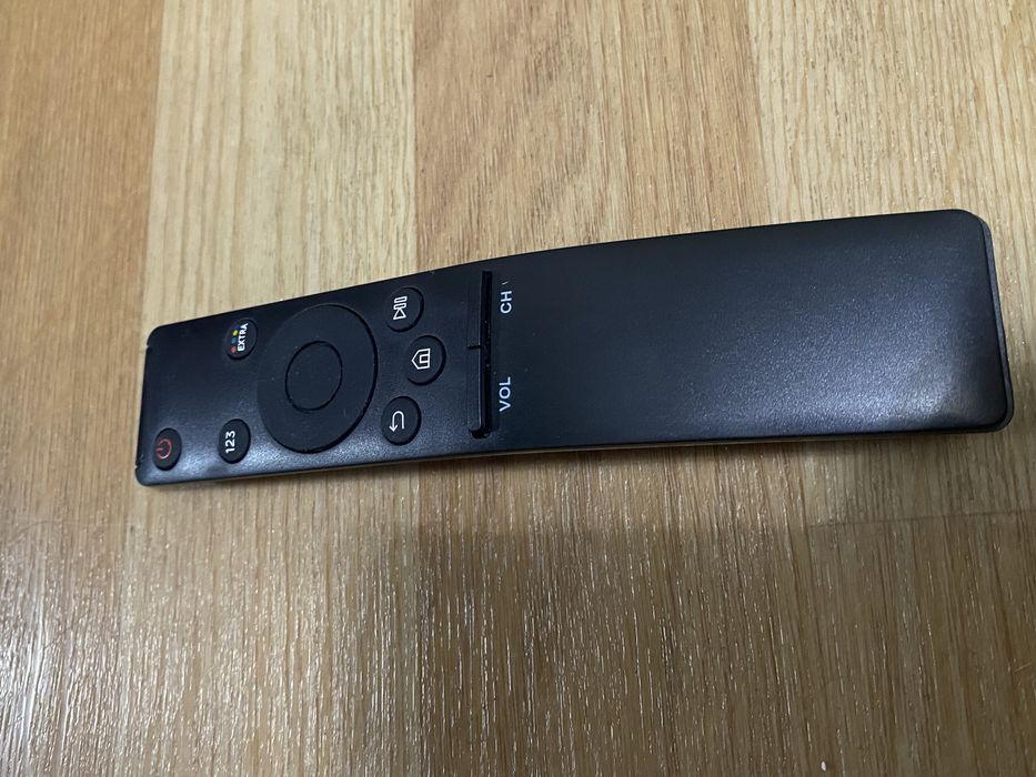 Телевизор смарт Самсунг 109см