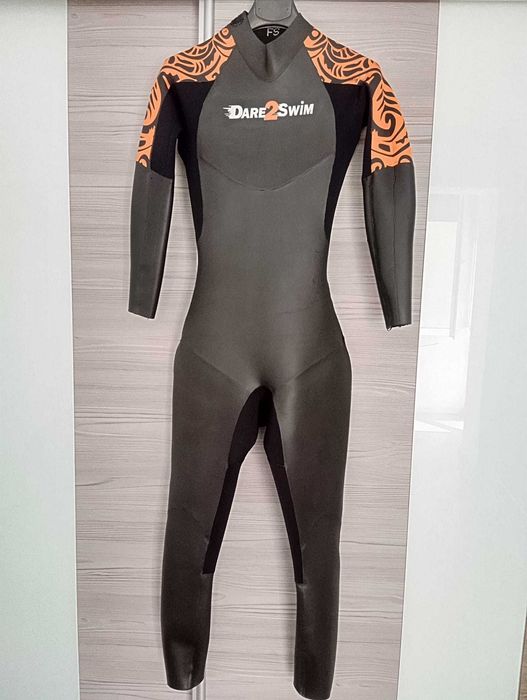 Costum neopren femei pentru înot