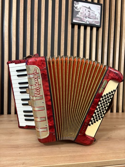 Acordeon Hohner Concerto cu 48 de basi