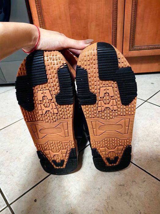 Сноуборд обувки номер 45