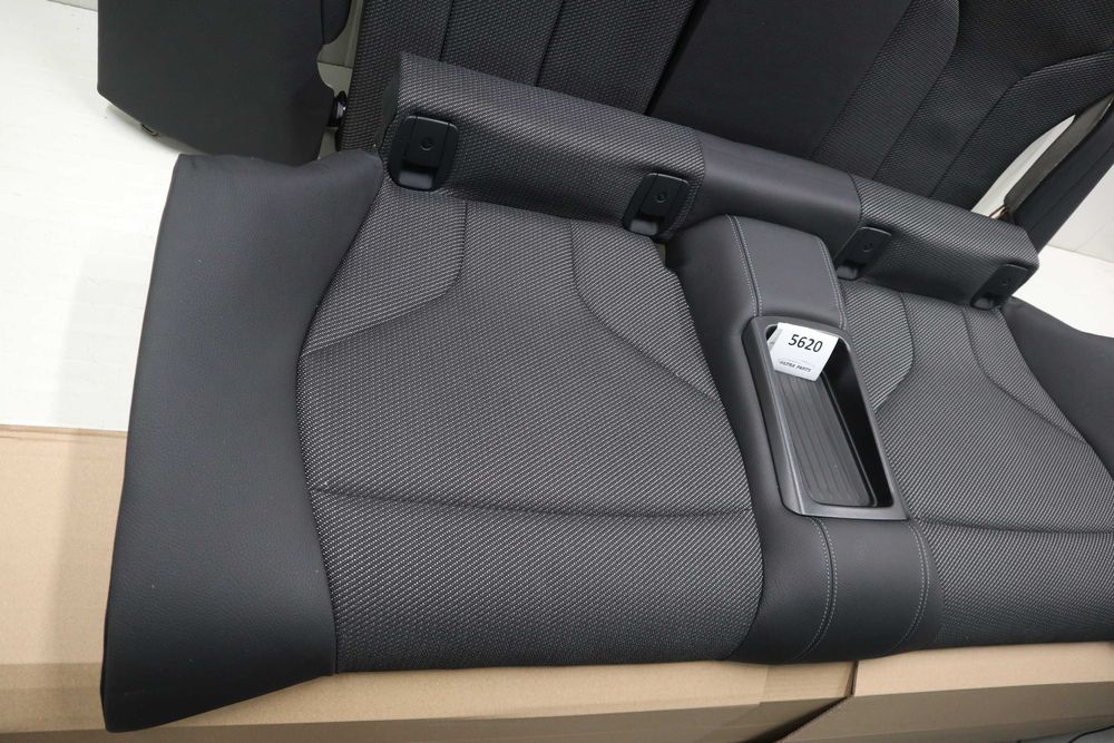 Задни седалки БМВ М4 Ф82 BMW M4 F82