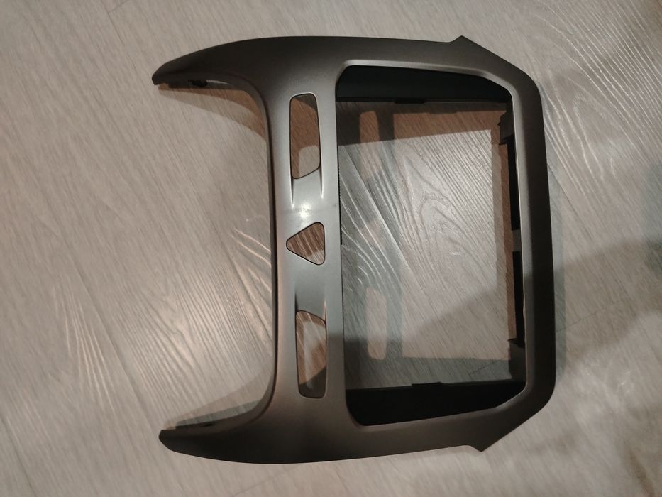 Продаётся магнитола кобальт2021