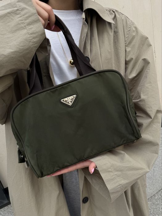 Сумка prada из нейлона