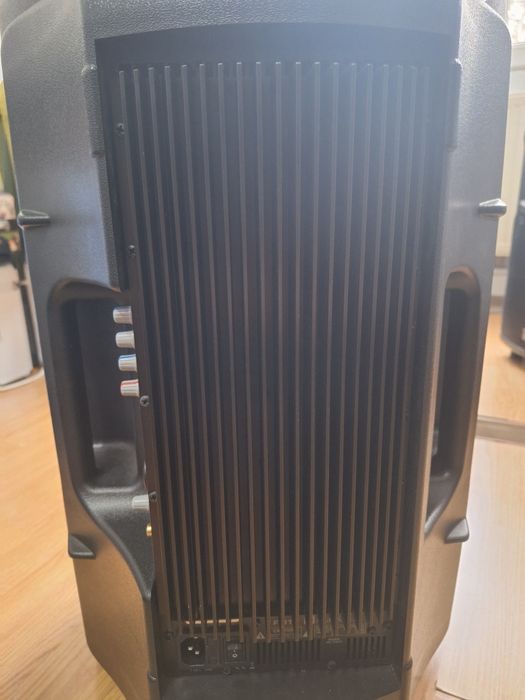 Boxă activă FBT hi max 40a