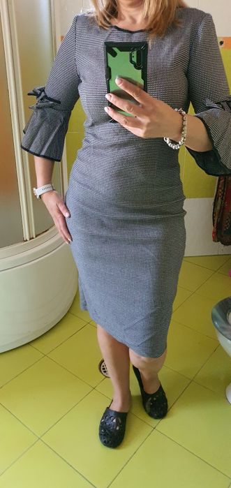 Rochie cambrata marimea 44