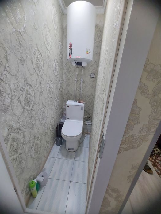 3 xonali kvartira sotiladi