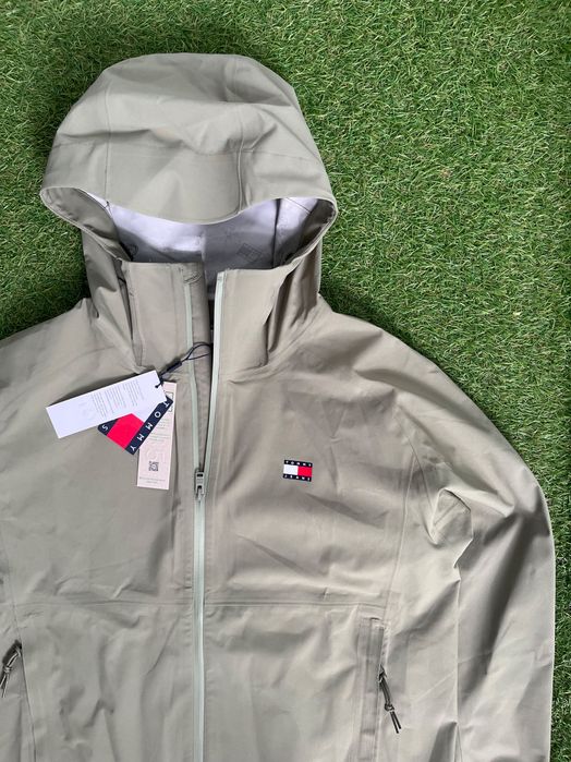 Мъжко яке : Tommy Jeans Zip-Thru Relaxed Windbreaker Beige L