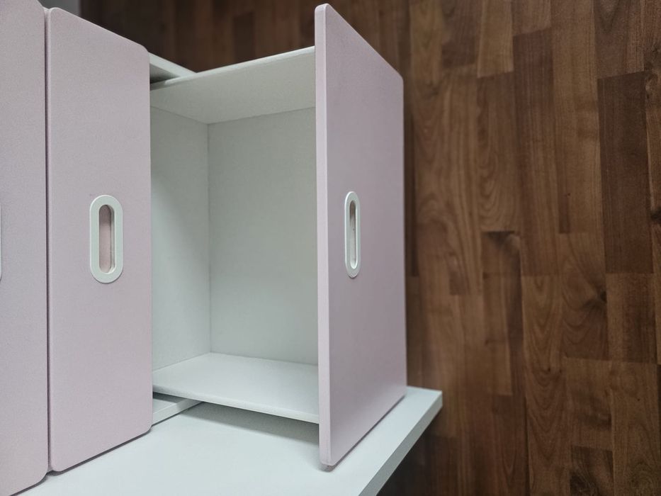 Pat supraetajat cu birou,dulap si trei sertare 90X200cm si scaun birou