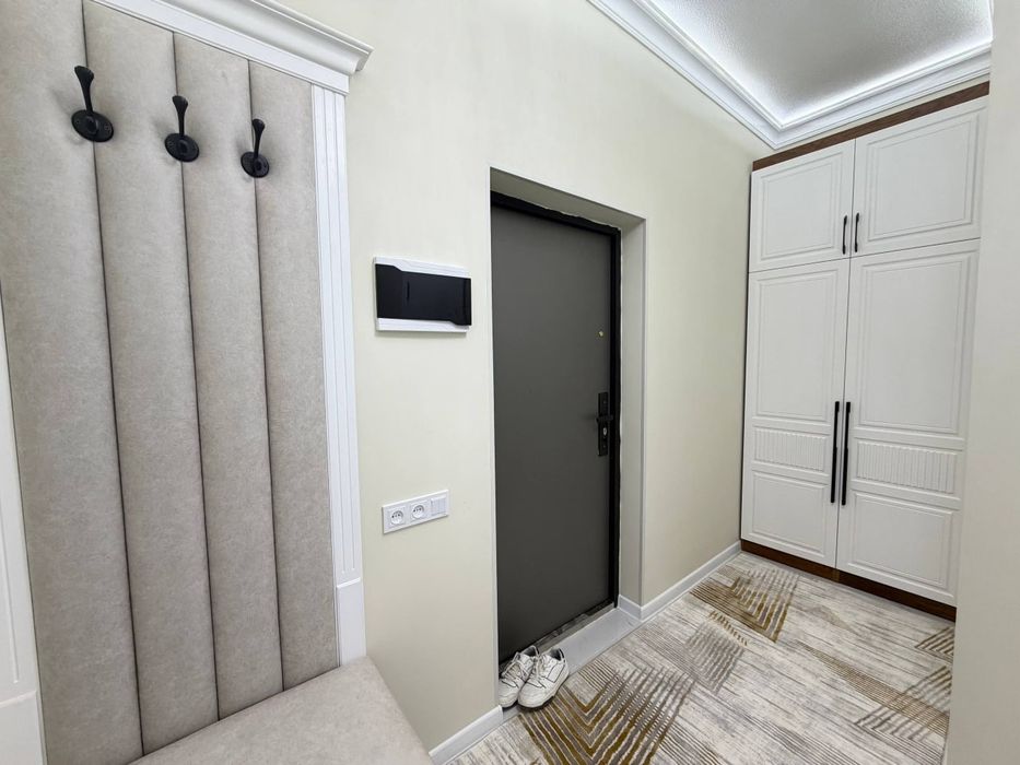 Продаётся 3х комнатная студия квартира по адресу Беруний