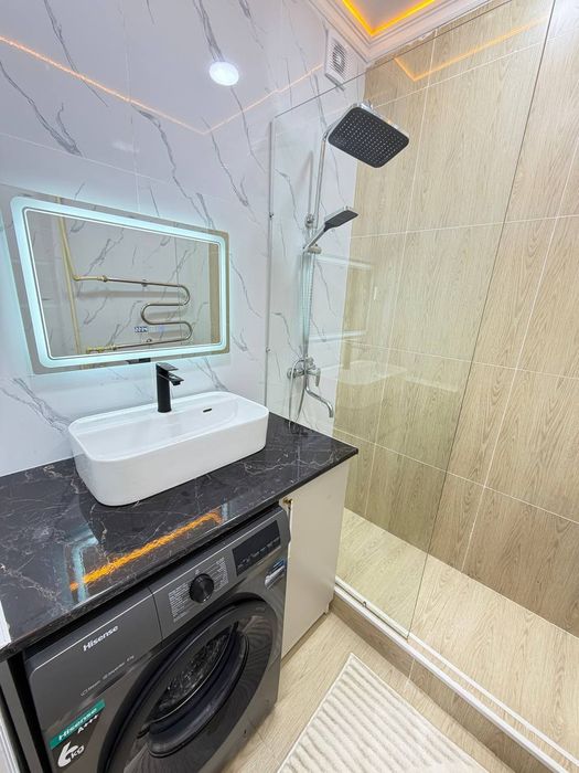 Чиланзар-11 кв 3-4/3/4.65м2 Срочно продам квартиру