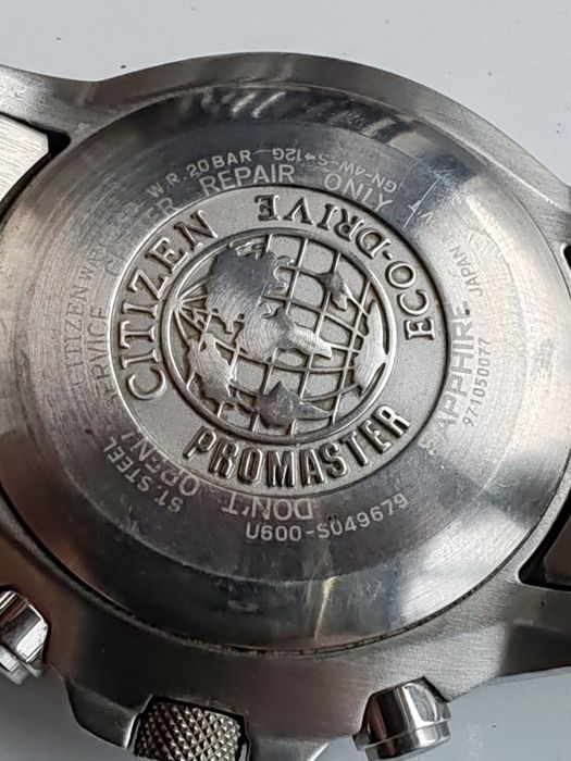 Ceas Citizen Skyhawk Eco Drive Radio-Control 45 mm