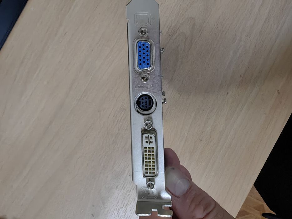 Видеокарта HD3650