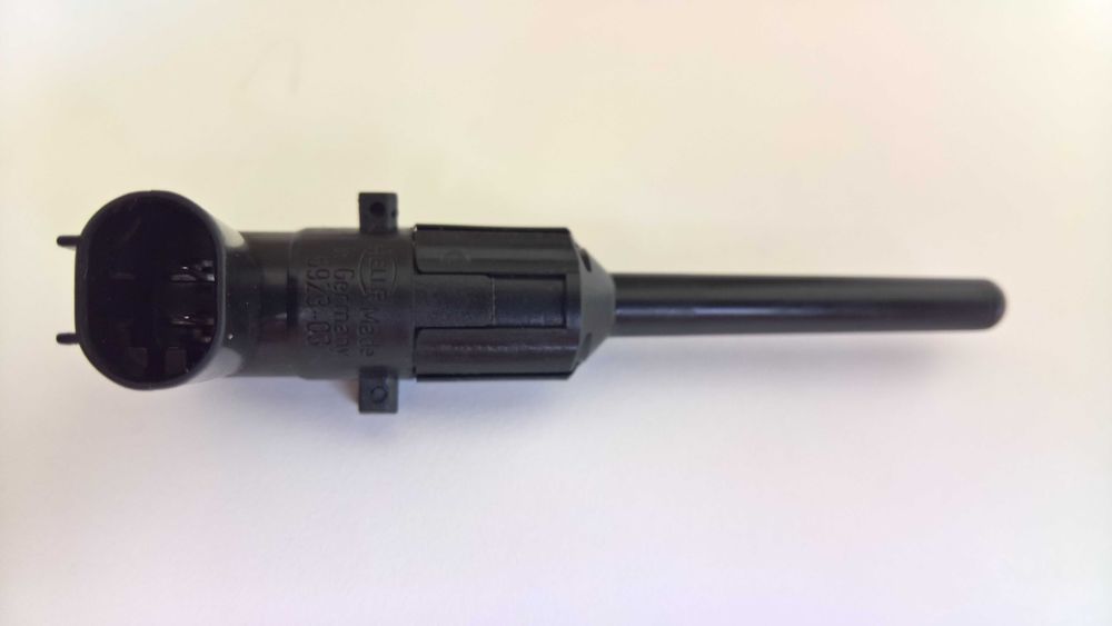 Senzor nivel lichid racier Mercedes 2205450024 Sprinter, Crafter