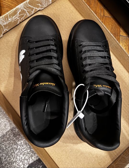Adidasi Alexander McQueen