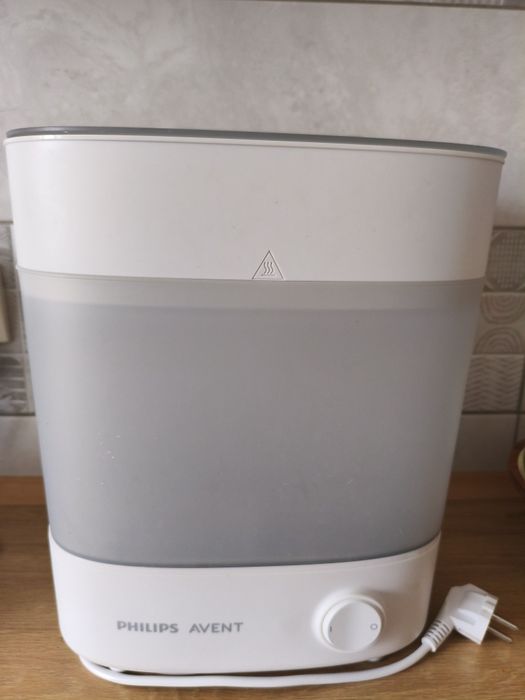 Sterilizator biberoane Philips