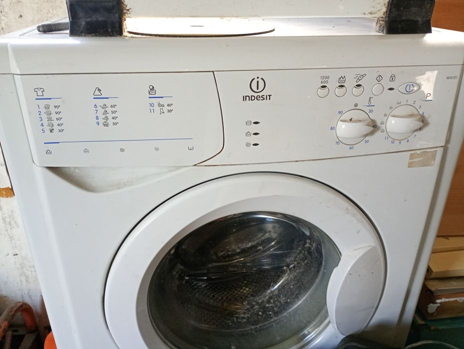 Mașina spălat Indesit perfecta stare