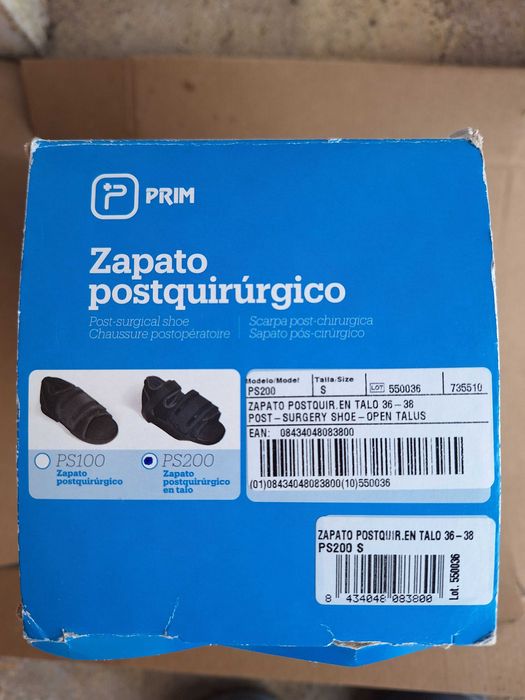 Продавам Постоперативна обувка