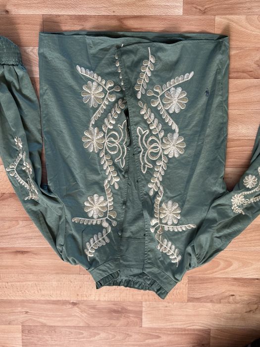 Одежда женская 42-44